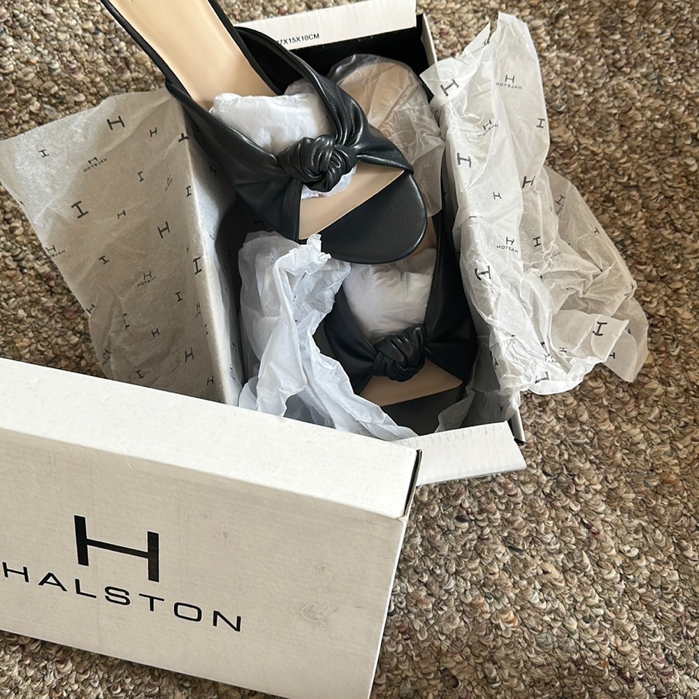 Brand New with Box Halston Women’s Slide Heel Open Toe Slate Blue Shoe Size 9